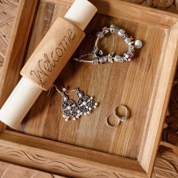 5 Reasons Why a Customized Bracelet Makes the Perfect Gift for Your Wife