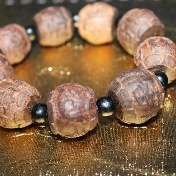 Bringing Balance to Your Style: The Importance of Wearing a Balanced Bracelet