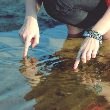 The Gold Standard: Why Ladies’ Gold Bracelets Remain a Timeless Favorite