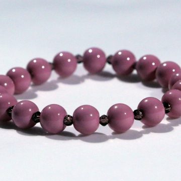 The Ultimate Guide to Choosing the Perfect Bracelet for Your Wife’s Special Day