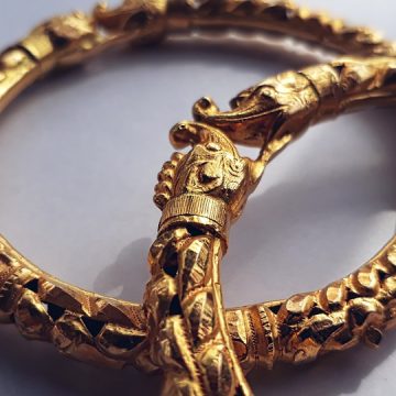 Gold Rush: The Latest Trends in Ladies’ Gold Bracelets