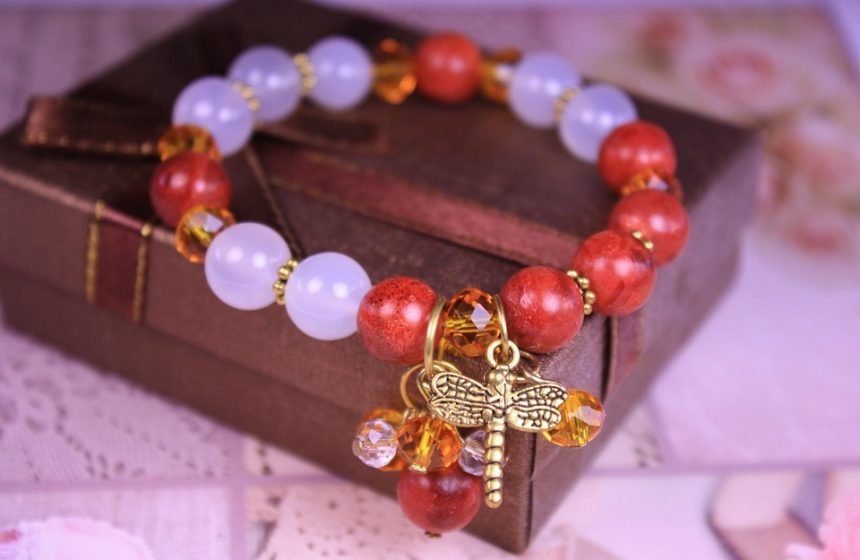 Bracelet Style 101: A Beginner’s Guide to Wearing and Stacking